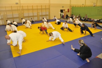 2012 10 trening aikido025