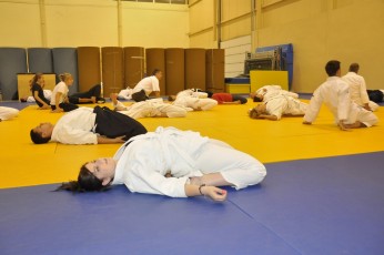2012 10 trening aikido035