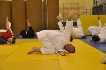 2012 10 trening aikido037