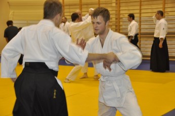 2012 10 trening aikido069