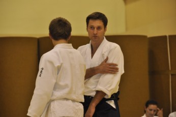 2012 10 trening aikido109